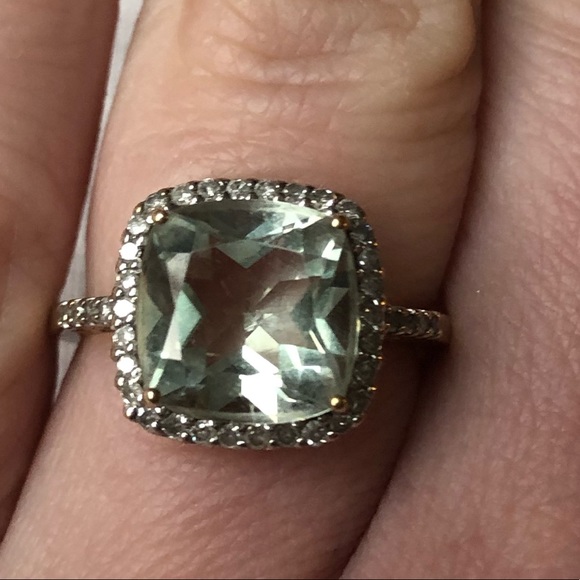Size 7 Amethyst and diamond 14k gold ring - Picture 1 of 5
